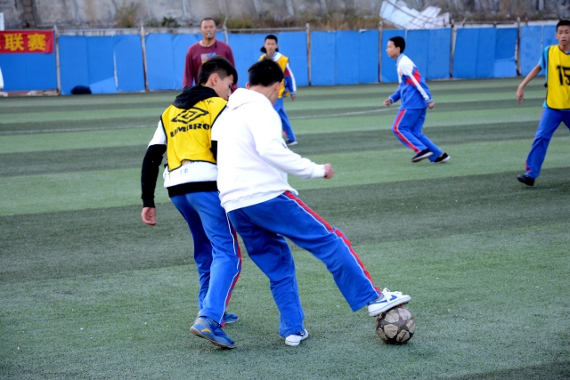 格林26+11火箭力克骑士5连胜 鹈鹕大胜开拓者